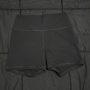 FLEO true high contour black shorts